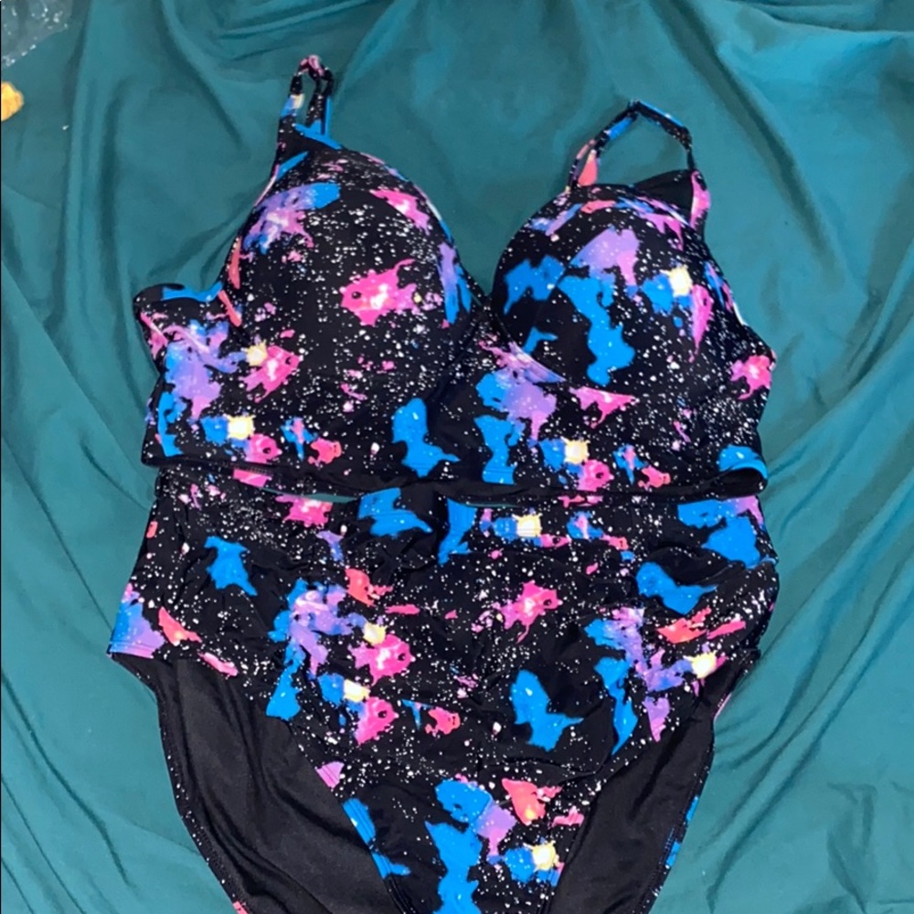 Space Two piece